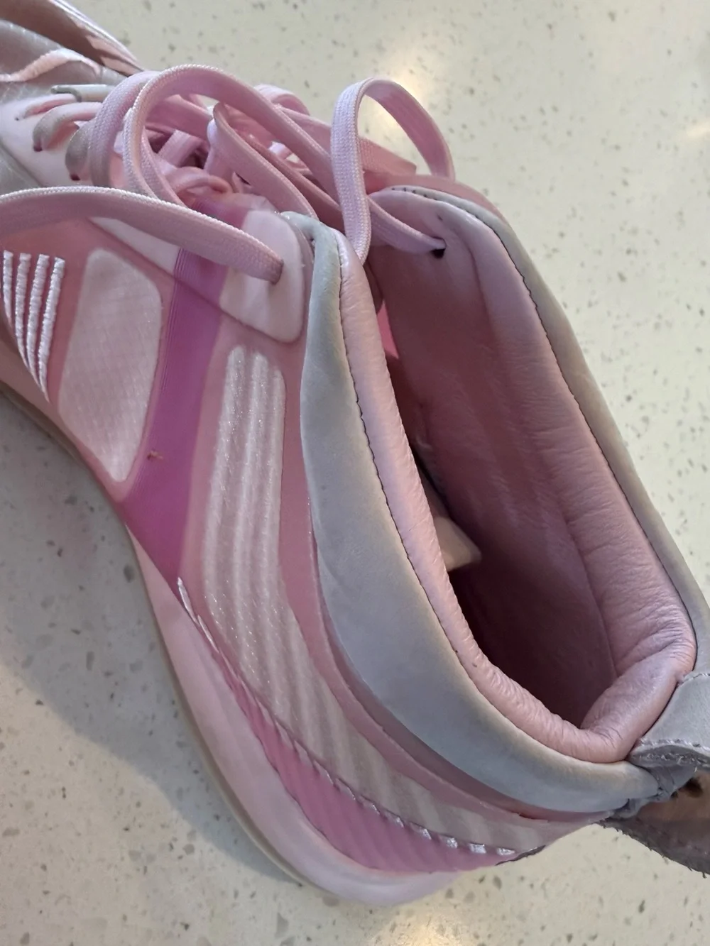 9.5 Nike LeBron X John Elliott Icon QS Basketball Shoes Tulip Pink Women’s